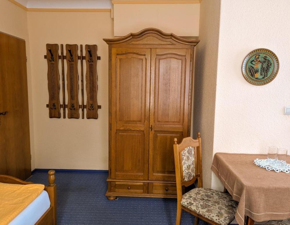Waldschänke Hotel